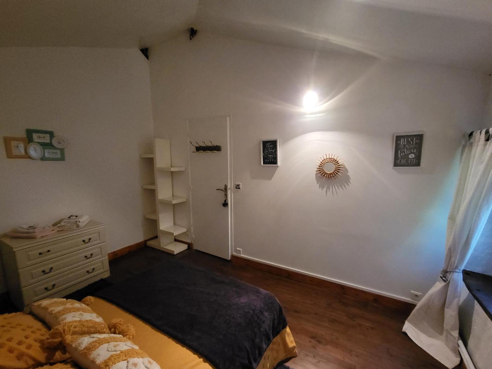 Chambres D Hotes L'Agape Saint-Martial-sur-Isop 객실 사진